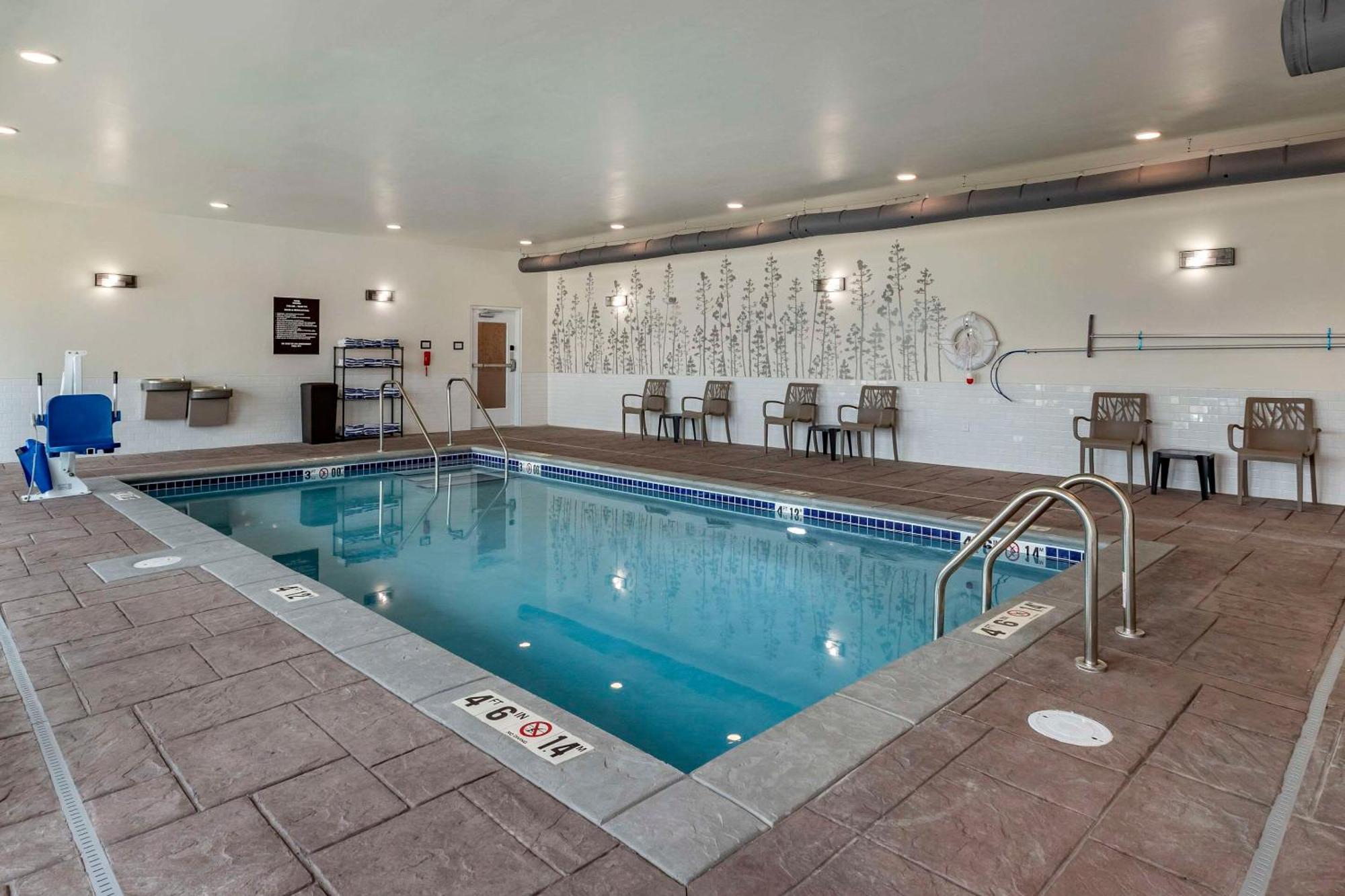 Mainstay Suites Milwaukee-Franklin Franklin  Екстер'єр фото